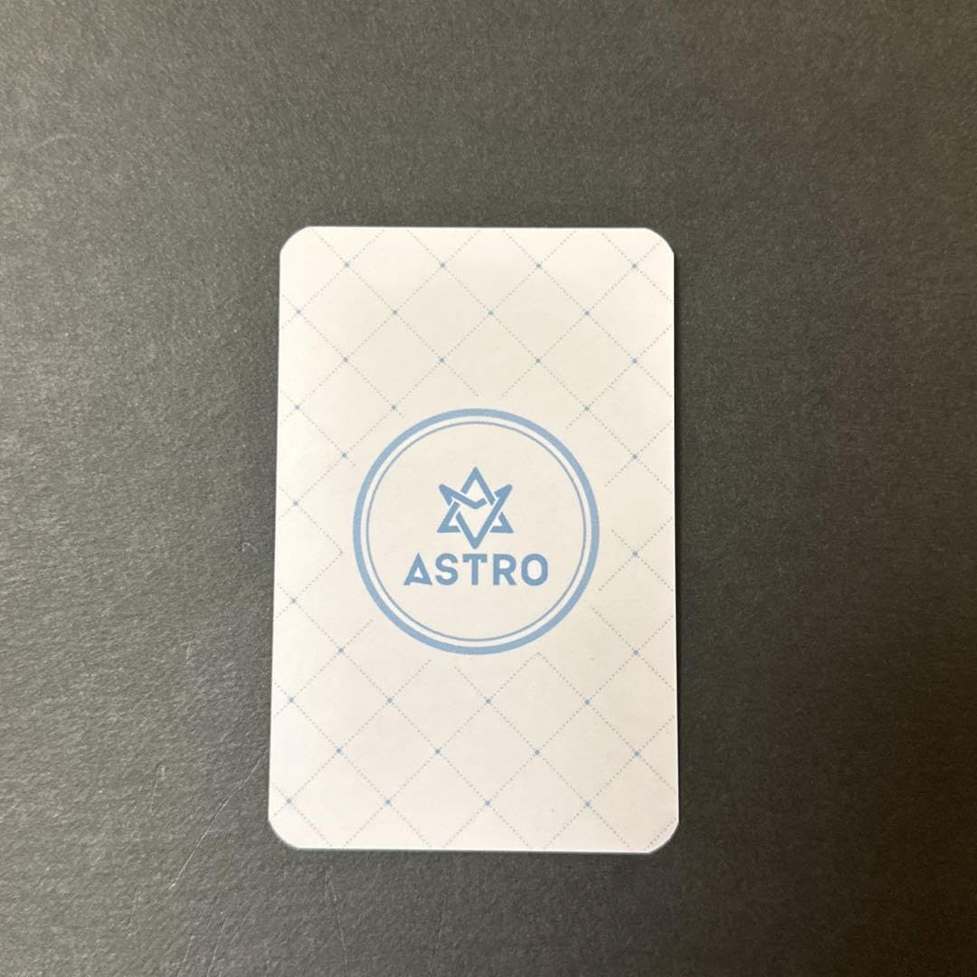 astro ウヌ　ムンビン　トレカ Amazon.co.jp: ASTRO ムンビン ウヌ ビヌ トレカ : おもちゃ